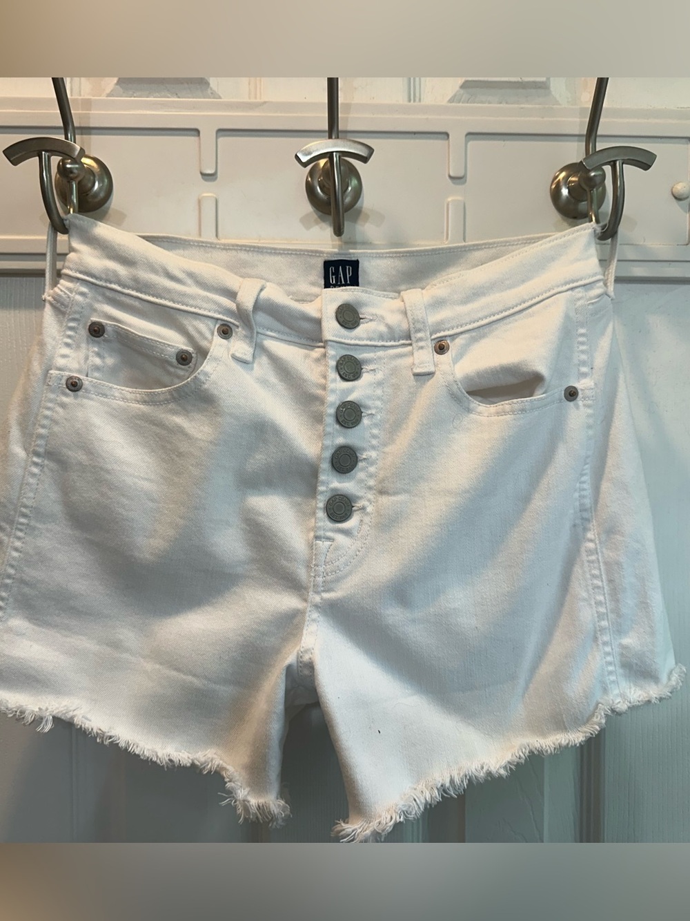Gap Denim White Frayed Hem Shorts Size 0/25 Short